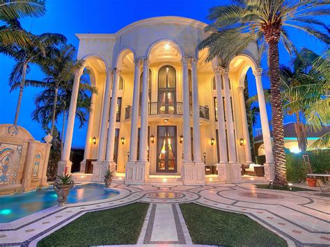 versace carrozzine|versace mansion.